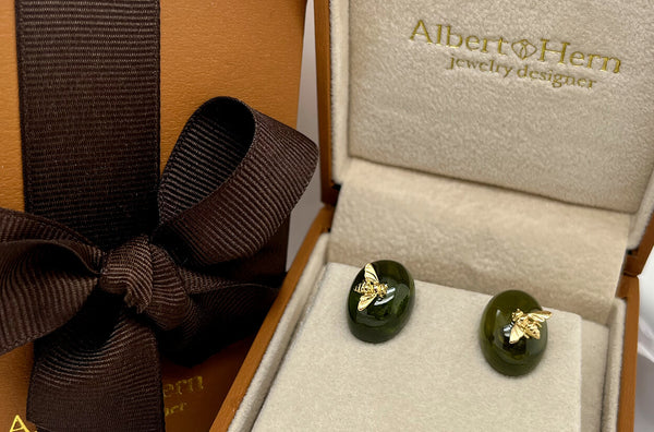 Earrings 18kt Gold Oval Green Chalcedony & Bug Studs
