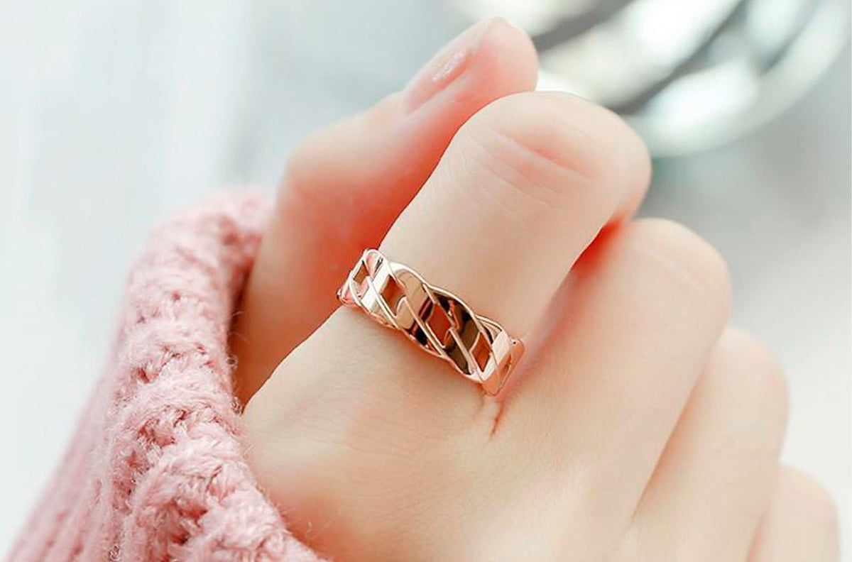 Gold Engagement Rings On Fingers