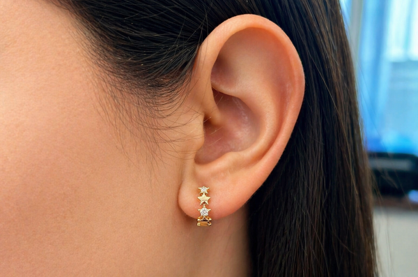 Earrings 18kt Gold Huggies Stars & Diamonds