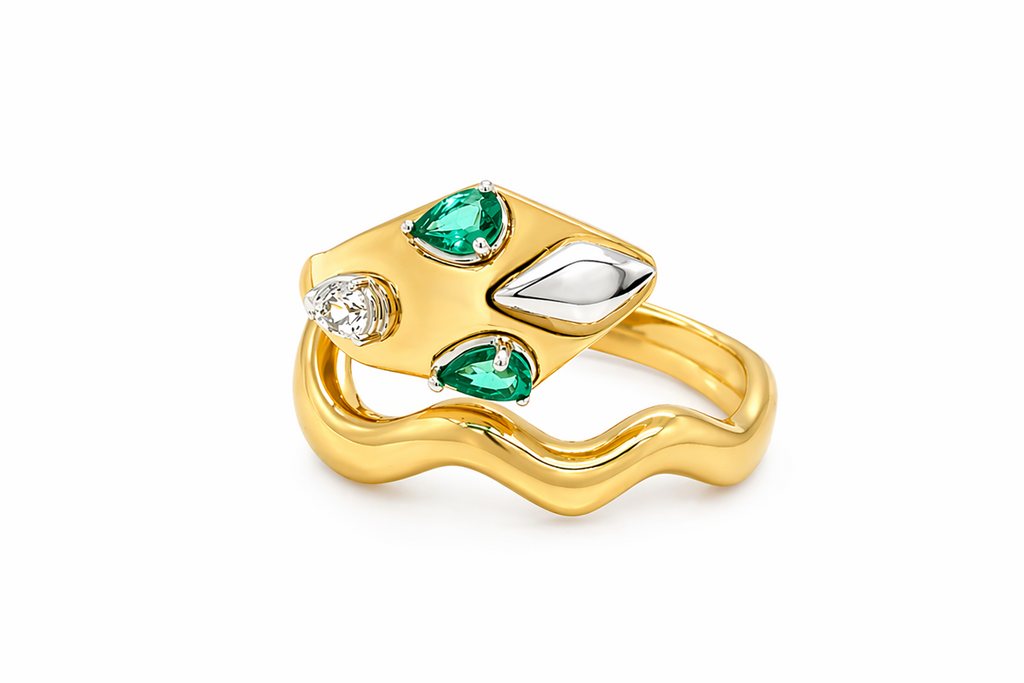 Ring Yellow Round Gold Snake Diamonds & Emerlads