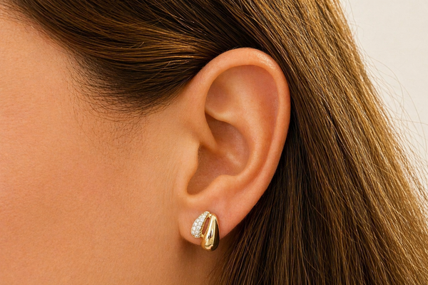 Earrings 14kt Gold Lobe Studs Double Band Diamonds