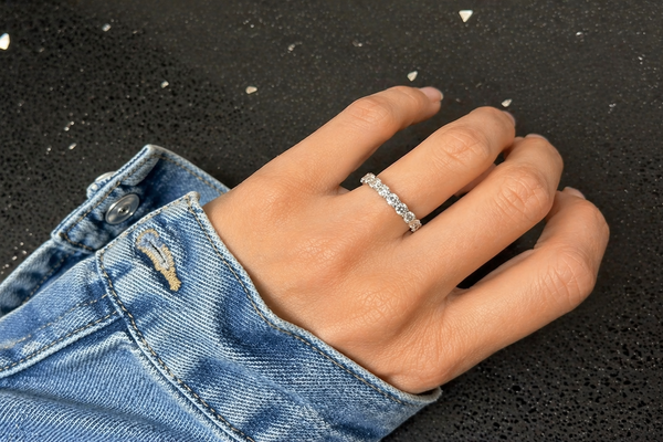 Ring Platinum Half Band 7 Diamonds 0.51 cts