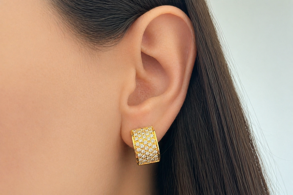 Earrings 18kt Yellow Gold Huggies & 5-Row Diamonds