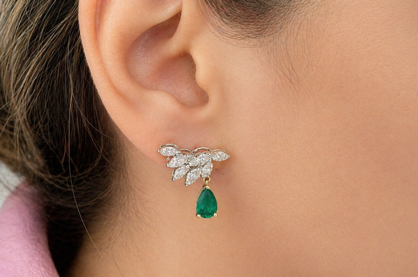 Earrings 18kt Gold Pear Emeralds & Diamonds