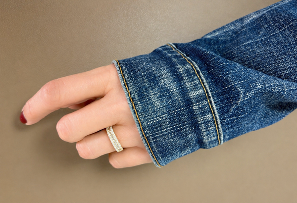 Ring 18kt Yellow Gold Round & Baguette Diamonds Band