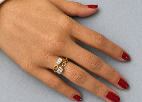 Ring 18kt White and Yellow Gold You and Me Illusion Diamonds