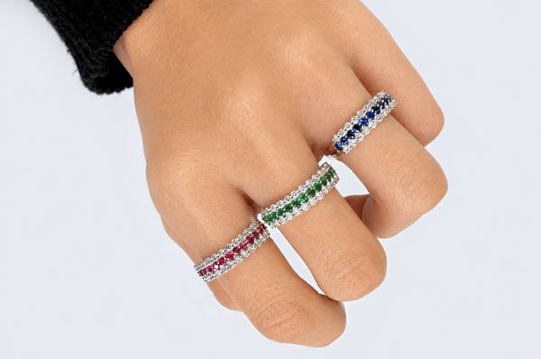 Ring 18kt Gold 3-Row Band Emeralds & Diamonds