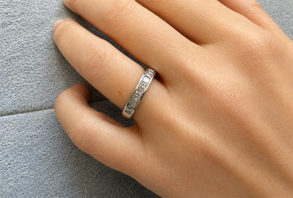 Ring 14kt White Gold Half Band Channel Setting 8 Diamonds 0.73 carats