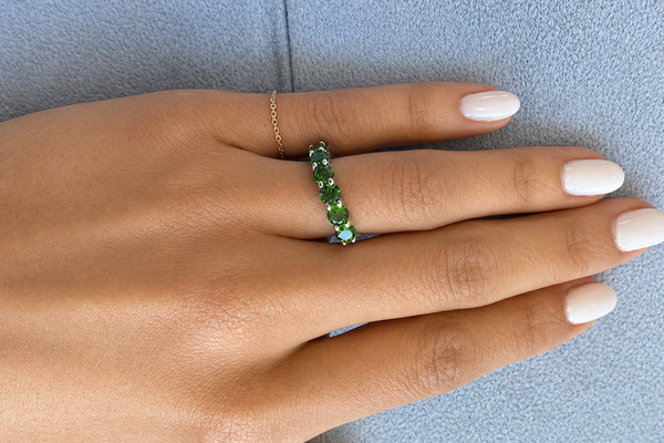 Ring 18kt Gold & Chrome Diopside Band