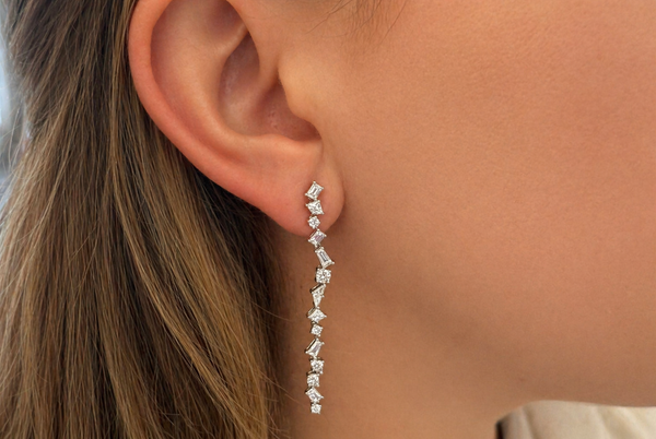 Earrings 18kt White Gold and 3.15 carats of Mixed-Cut Inline Diamond