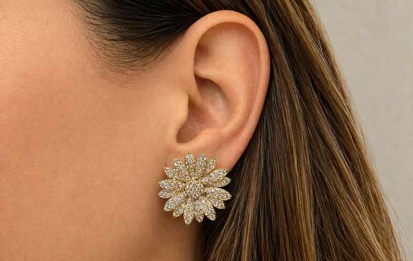 Earrings 18kt Yellow Gold Flowers Round Diamonds
