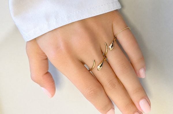 Ring 14kt Rose Gold Snake & Diamonds Eyes