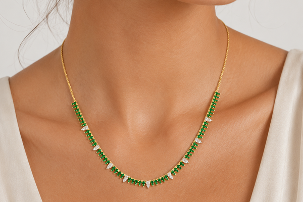 Necklace 18kt Gold Emeralds & Diamonds Tennis