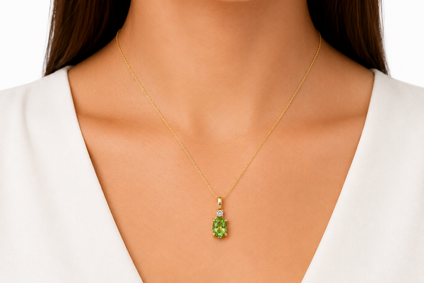 Necklace 14kt Gold Oval Tsavorite & Diamond