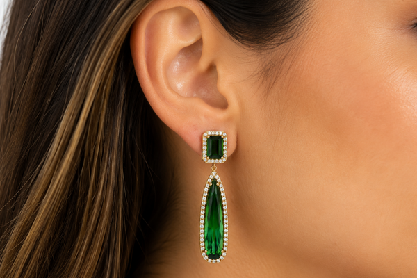 Earrings 18kt Gold Green Tourmaline and Diamonds