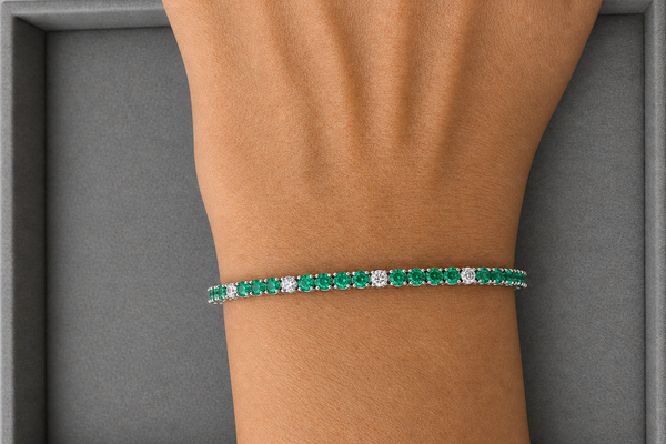 Bracelet 14kt Gold Tennis Emeralds & Diamonds