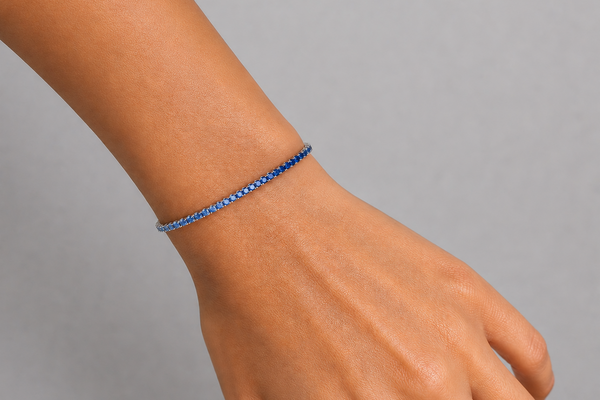 Bracelet 14kt Gold Tennis Gradient of Blue Sapphires
