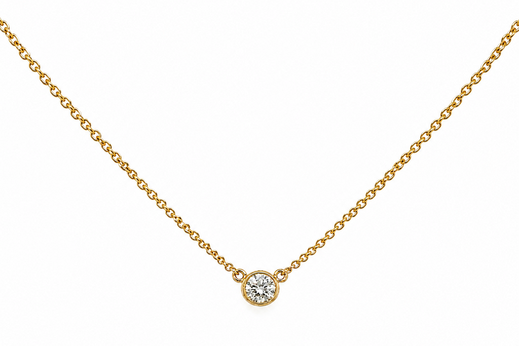Necklace 14kt Yellow Gold with Central Diamond 0.14 carats
