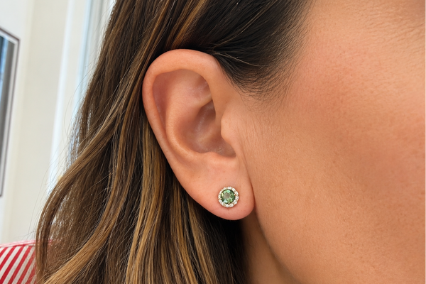 Earrings 18kt Round Green Tourmaline & Diamonds Halo