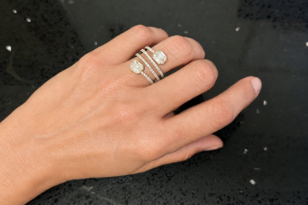 Ring 14 Kt Yellow Gold Spiral Shape whit Diamonds