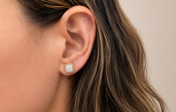 Earrings 18Kt Gold square shape with Diamonds