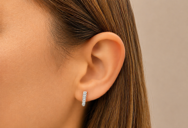 Earrings 18kt Gold Oval Hoops & Diamonds
