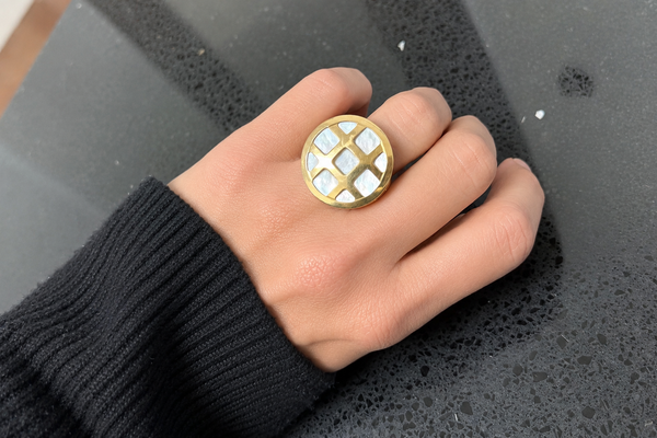 Ring Cartier Pasha Vintage Mother of Pearl Diamond 18k Yellow Gold