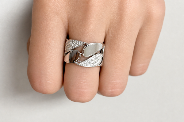 Ring 18kt White Gold & Diamonds Tears