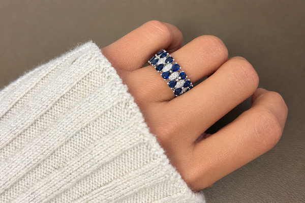 Ring 14kt Gold Pears Blue Sapphire & Diamonds