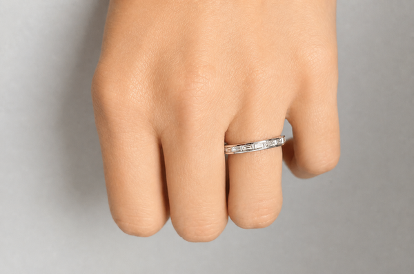 Ring 18kt Gold Channel Setting Baguette Diamonds Band