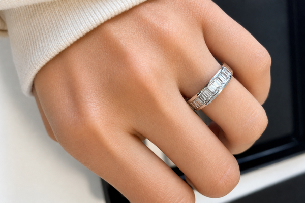 Ring Platinum Half Band Channel Setting Baguette Diamonds 1,64 cts