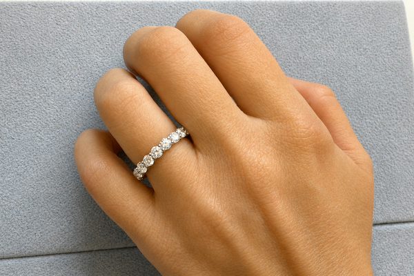 Eternity Ring Platinum 24 Round Diamonds 1.66cts