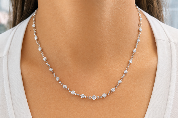 Necklace 18kt Gold Graduated Diamonds & Chain Link