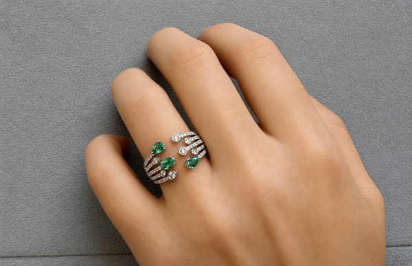 Ring 18kt Gold Open Pear Emeralds & Diamonds