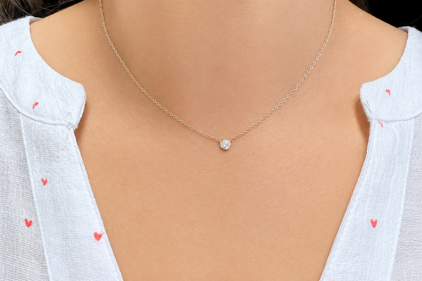 Necklace 14kt Yellow Gold with Central Diamond 0.35