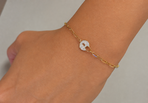 Bracelet 14kt Gold Paper Clip Chain Padlock & Diamonds