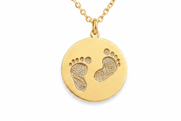 Pendant 14kt Yellow Gold baby footprints Diamonds