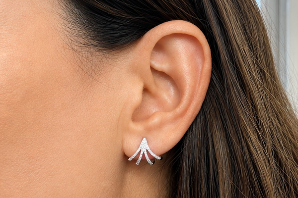 Earrings 14kt White Gold Lobe Stud Claw & Diamonds