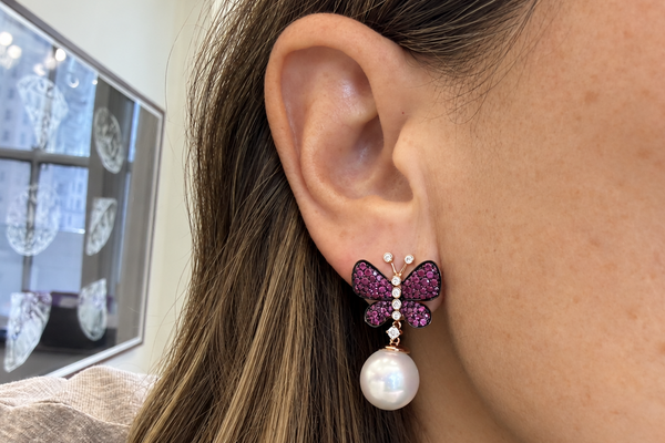 Earrings 18kt Gold Rubies & Diamonds Butterfly Pearls Drop