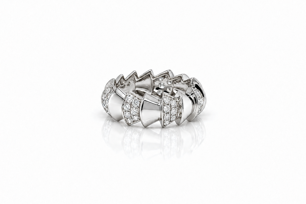 Ring 18kt White Gold Geometric Shape with Diamonds