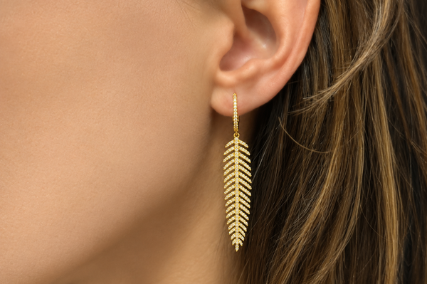Earrings 18kt Gold Feather Drops & Diamonds