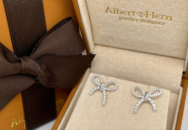 Earrings 18kt White Gold Bows with Diamonds