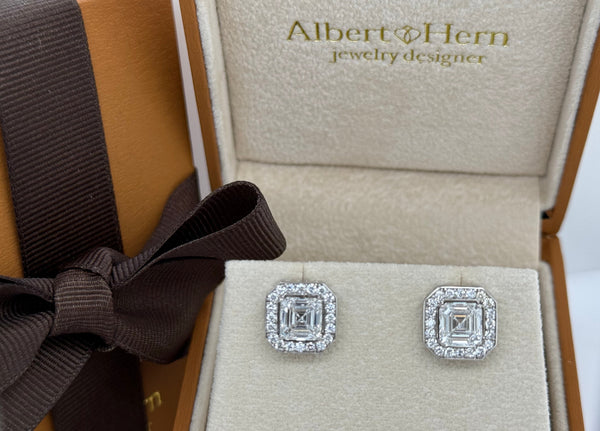 Earrings 18kt Gold Cushion Lab Diamonds and Halo Studs