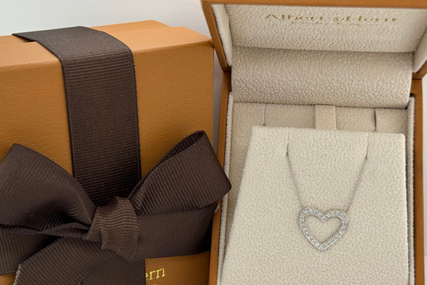 Necklace 14 Kt Gold Heart Shape with Diamond