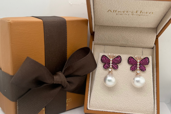 Earrings 18kt Gold Ruby Diamond Butterfly and Pearls Drop