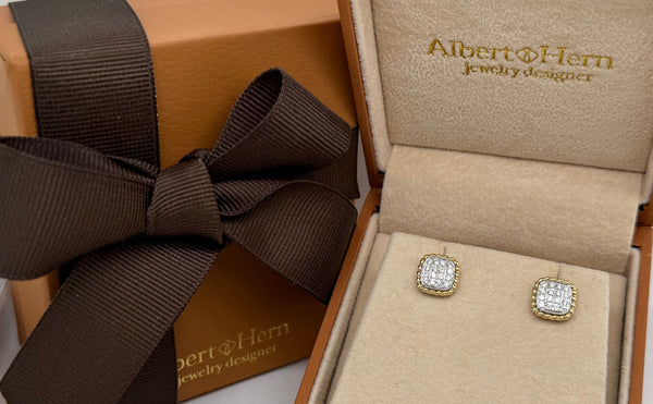 Earrings 18Kt Gold square shape with Diamonds