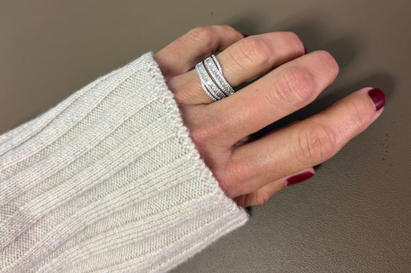 Ring 18kt Gold Round & Baguette Diamonds Double Band