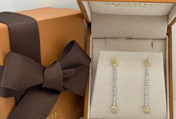 Earrings 18kt White and Yellow Gold Inline Diamonds Drops