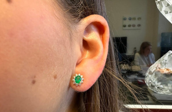 Earrings 18kt Gold Oval Emeralds & Diamonds Studs