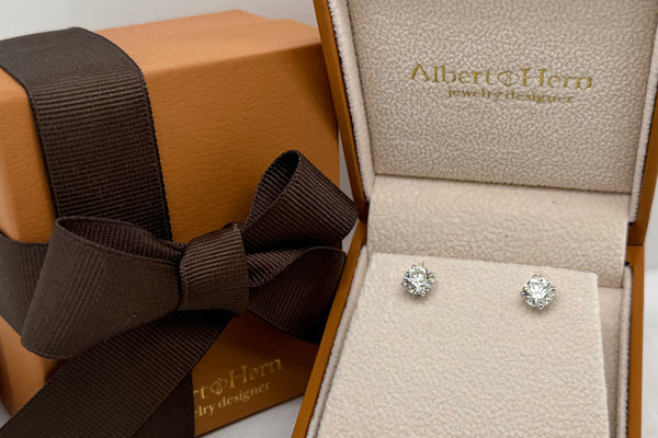 Earrings 2.10cts Natural Round Diamonds 14kt Gold Studs CGL